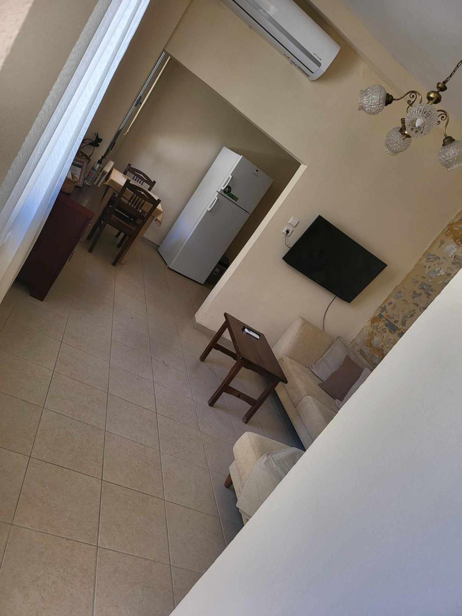 Creta In Center 1 *
